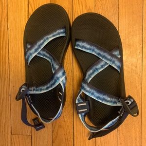 NEW Men’s Custom Chacos Size 9 Never Worn